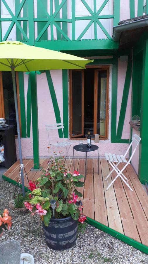 Le Jardin Des Merveilles Saint-Pierre-d'Autils Zewnętrze zdjęcie